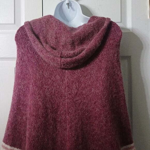MAX STUDIO Mauve White Fringe Mohair Wool Acrylic Mix Hooded Poncho One Size - Picture 6 of 7